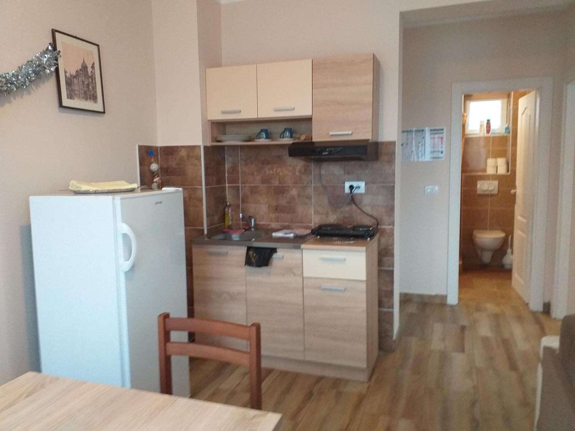 Fruskogorska Idila Lägenhet Vrdnik Exteriör bild